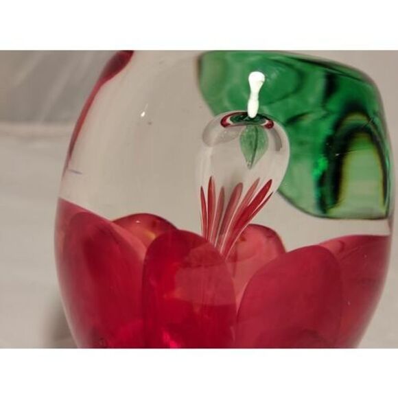 Joe Rice Art Glass Paperweight Red Apple Windowed Clear Glass w/ red floral NICE - Picture 15 of 16